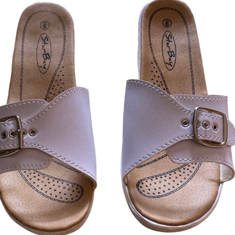 StarBay Ladies White Slide Shoes size 9